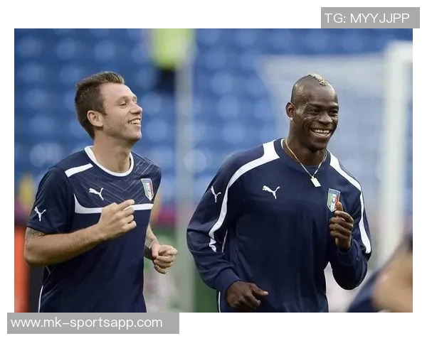 卡萨诺直言莱奥自视过高认为其薪资与表现不符