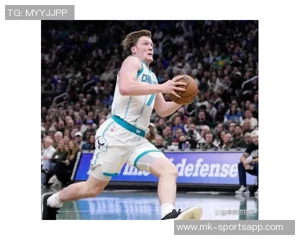 克尼佩尔分享三分球心得感谢队友助力将持续保持高水平表现